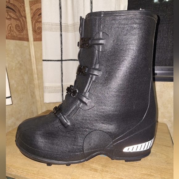 La Crosse Tracton 12" Overshoe Black Heavy-Duty Boots with Buckle Straps - Picture 11 of 14